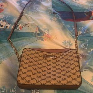 Michael Kors cross body